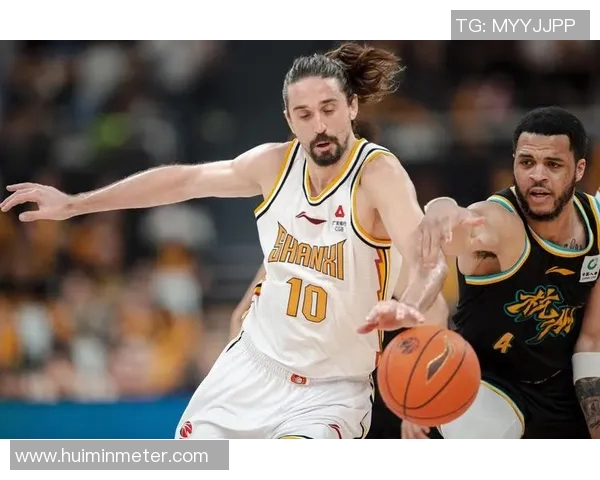 阿列克谢-施韦德在CBA季后赛中表现抢眼,球队晋级决赛待定 阿列克谢-施韦德在CBA季后赛中表现抢眼,球队晋级决赛待定