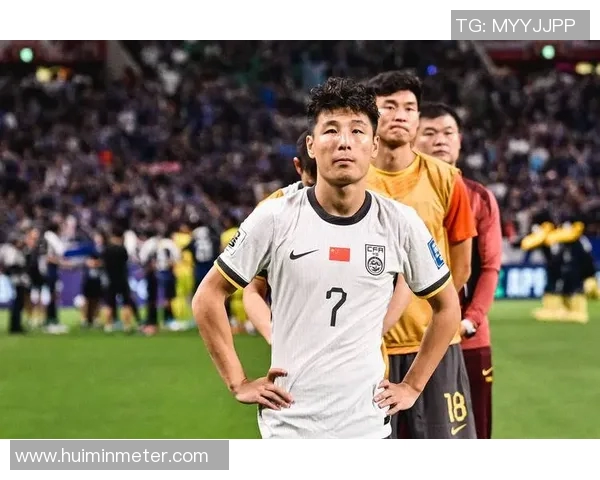 国足与哥伦比亚精彩对决回放分析及赛后点评