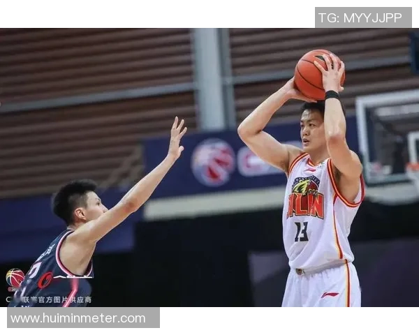 九台队与广东队激战正酣回顾2016年1月13日精彩对决瞬间