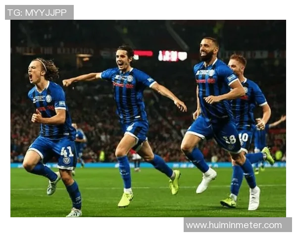 吉灵汉姆与维冈的激烈对决揭示英甲联赛的竞争格局与未来走势 吉灵汉姆与维冈的激烈对决揭示英甲联赛的竞争格局与未来走势