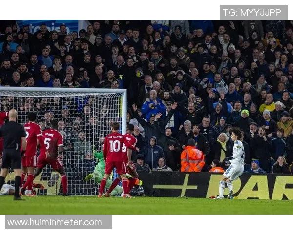 利物浦与利兹联精彩对决重播回顾赛场瞬间与精彩进球分析